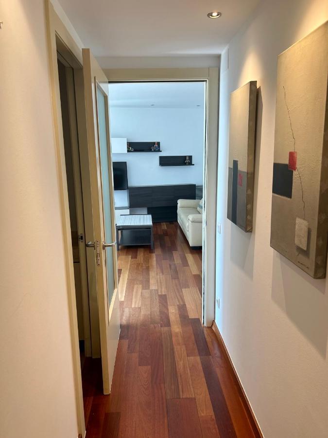 Espectacular Piso Cerca De La Playa Apartman Sant Adria de Besos Kültér fotó